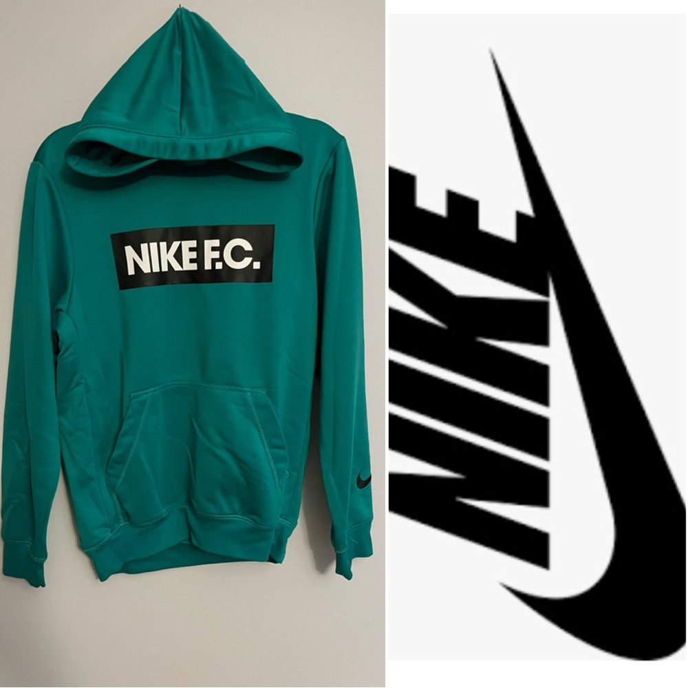 EUC Nike Soccer F.C. Men's Teal Hoodie size Small